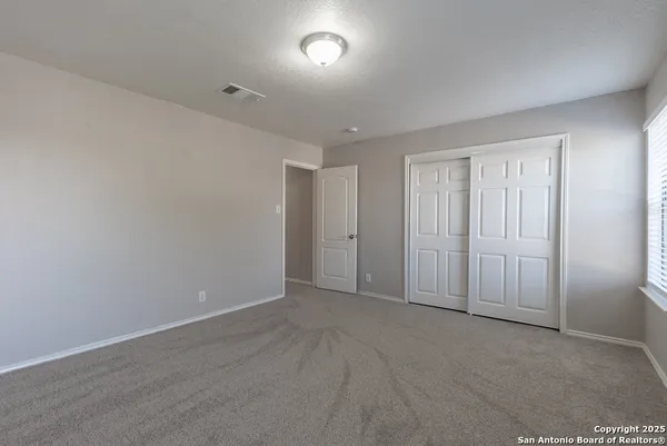$2,095 | 7734 Barhill Post, San Antonio, TX 78254