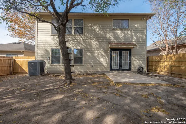 $2,095 | 7734 Barhill Post, San Antonio, TX 78254