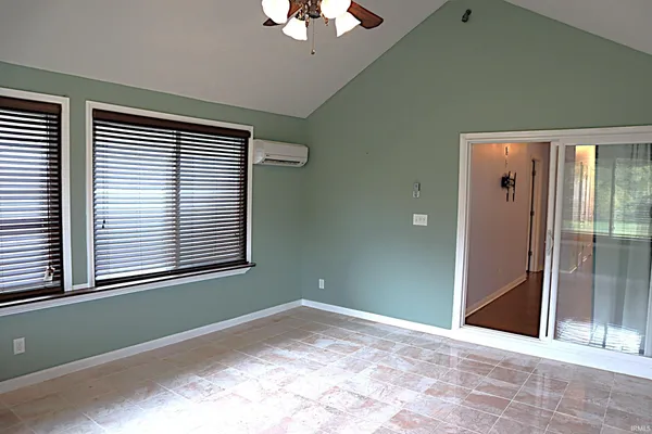 $1,980 | 3900 Bronson Lane, Evansville, IN 47711