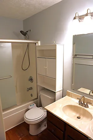 $1,980 | 3900 Bronson Lane, Evansville, IN 47711