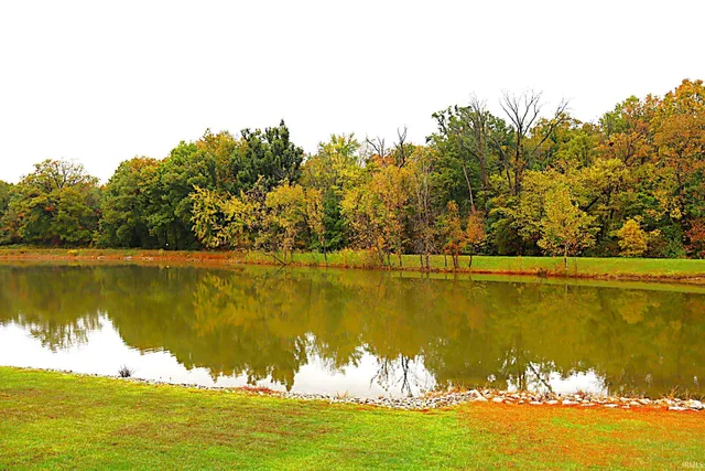 $2,100 | 3900 Bronson Lane, Evansville, IN 47711