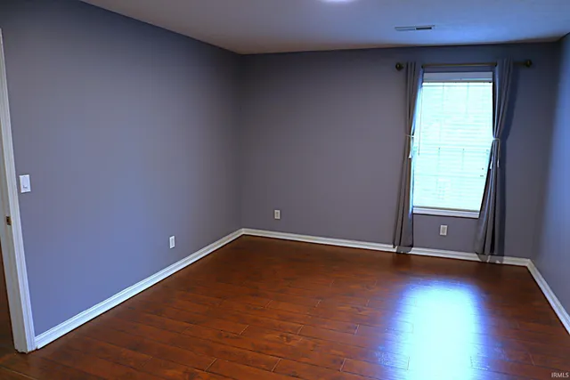 $2,100 | 3900 Bronson Lane, Evansville, IN 47711