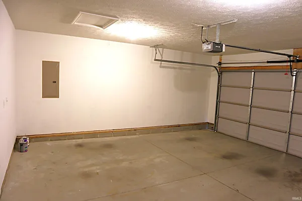 $1,980 | 3900 Bronson Lane, Evansville, IN 47711