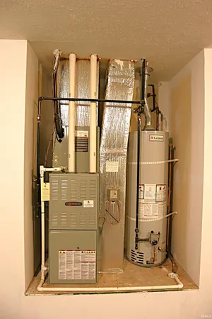 $1,980 | 3900 Bronson Lane, Evansville, IN 47711