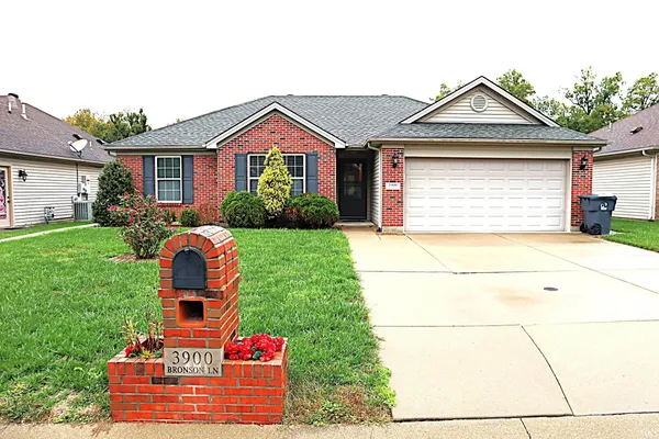 $1,980 | 3900 Bronson Lane, Evansville, IN 47711