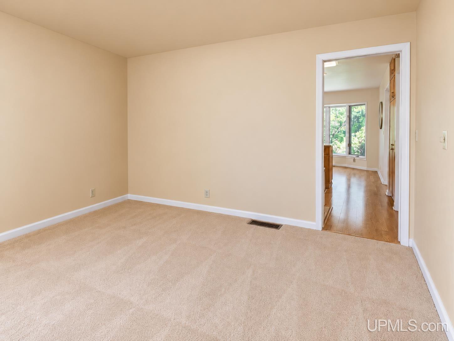 610 Brule Road Marquette, MI 49855 - Photo 13 of 75 Gallery Image 13
