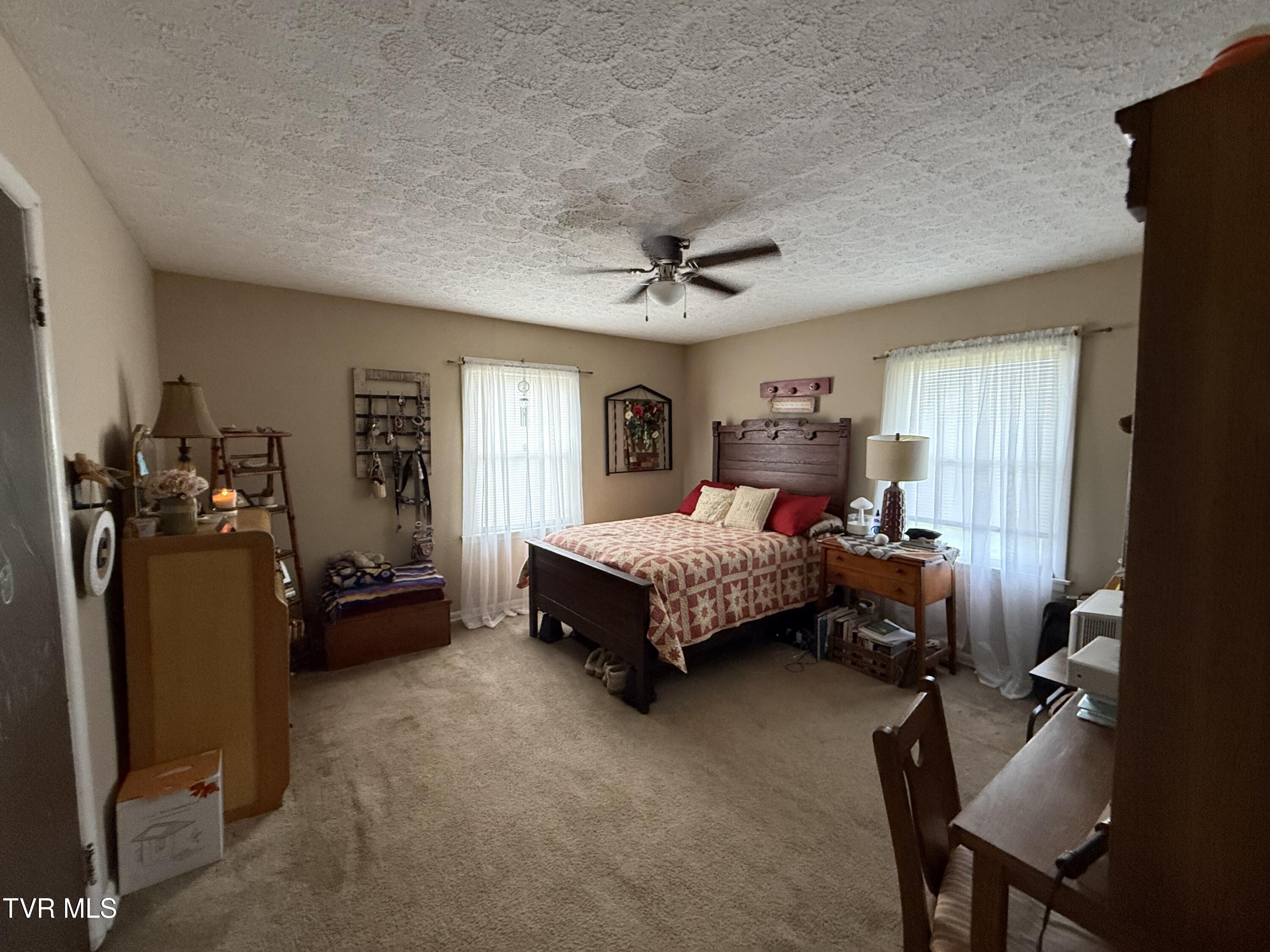 709 Oakdale Road Kingsport, TN 37664 - Photo 11 of 12 IMG_1379