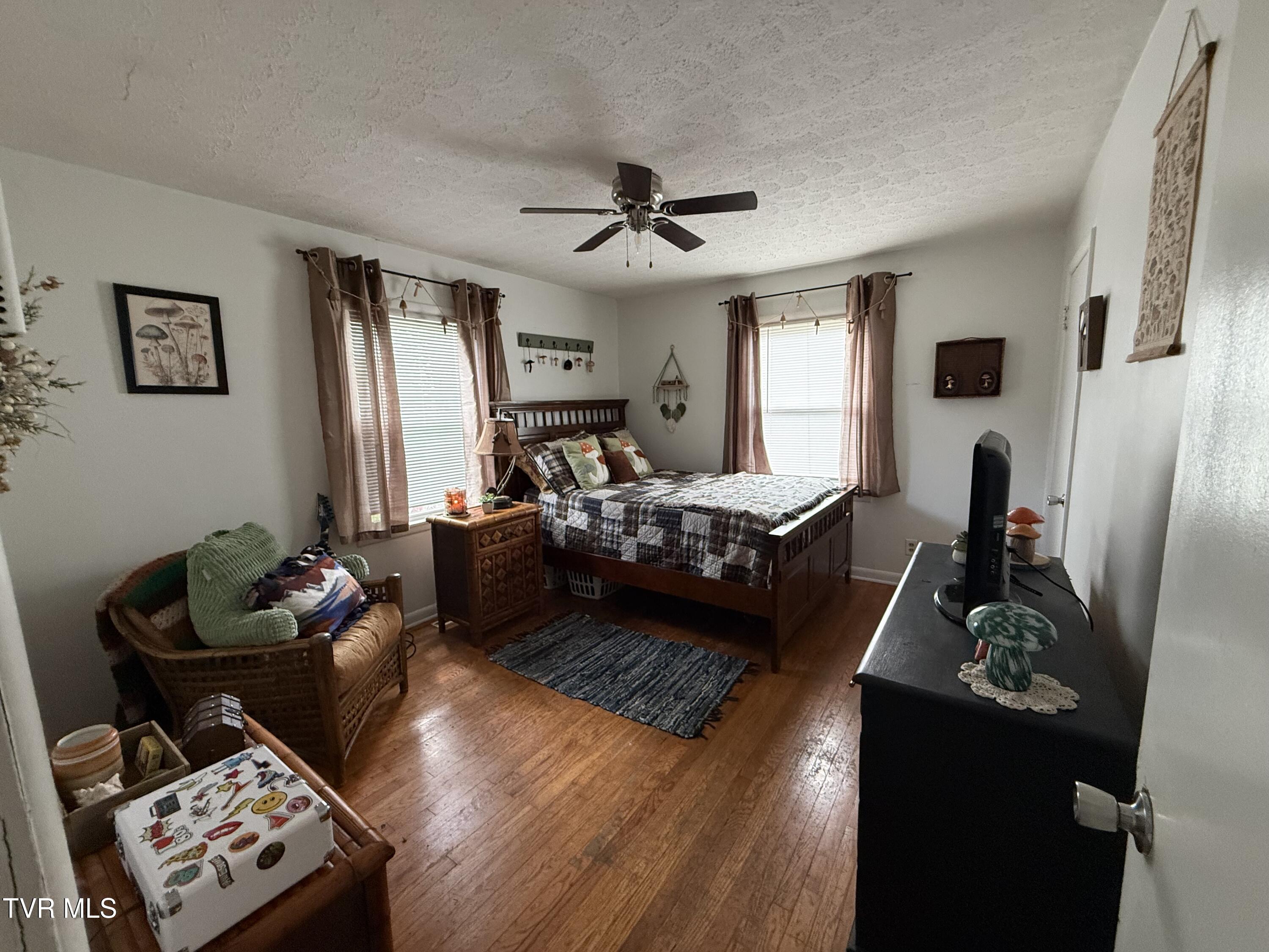 709 Oakdale Road Kingsport, TN 37664 - Photo 12 of 12 IMG_1380