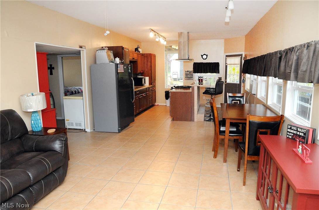 17875 Lashley Road, Unit 206 Senecaville, OH 43780 - Photo 10 of 28 Gallery Image 10