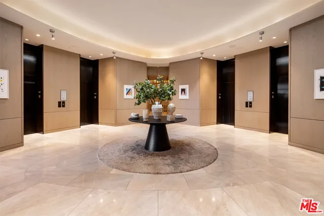 $11,210,000 | 211 Elm Court, Unit 29A, Los Angeles, CA 90067