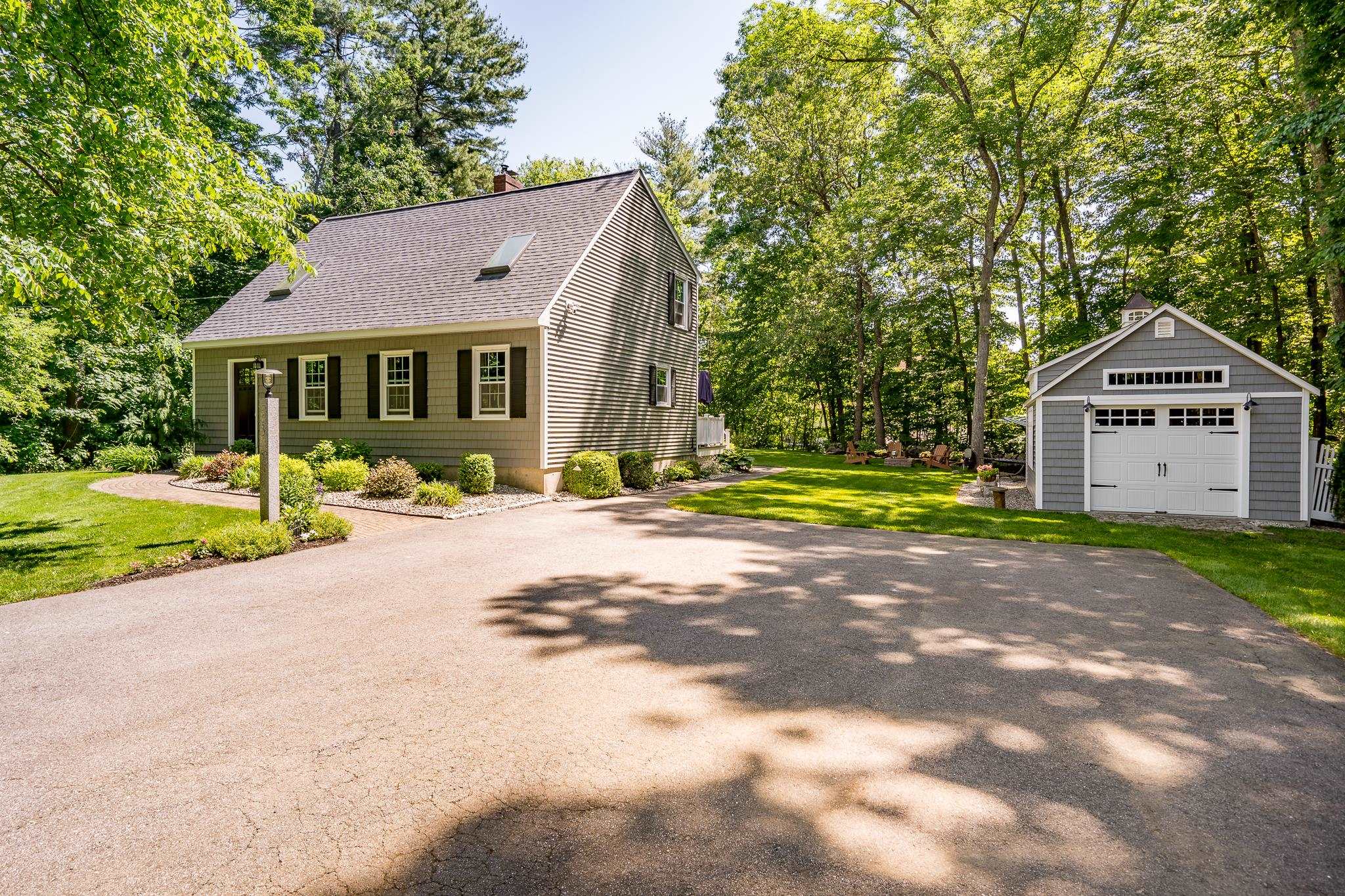 21 Brown Hill Road Hampstead, NH 03826 - Photo 1 of 38