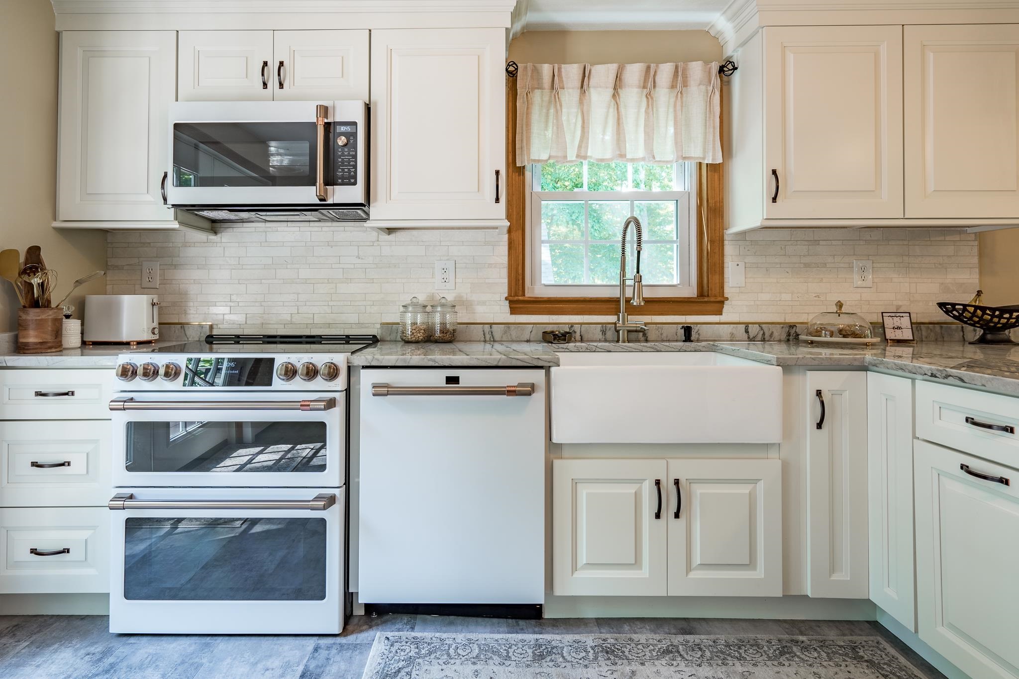 21 Brown Hill Road Hampstead, NH 03826 - Photo 24 of 38