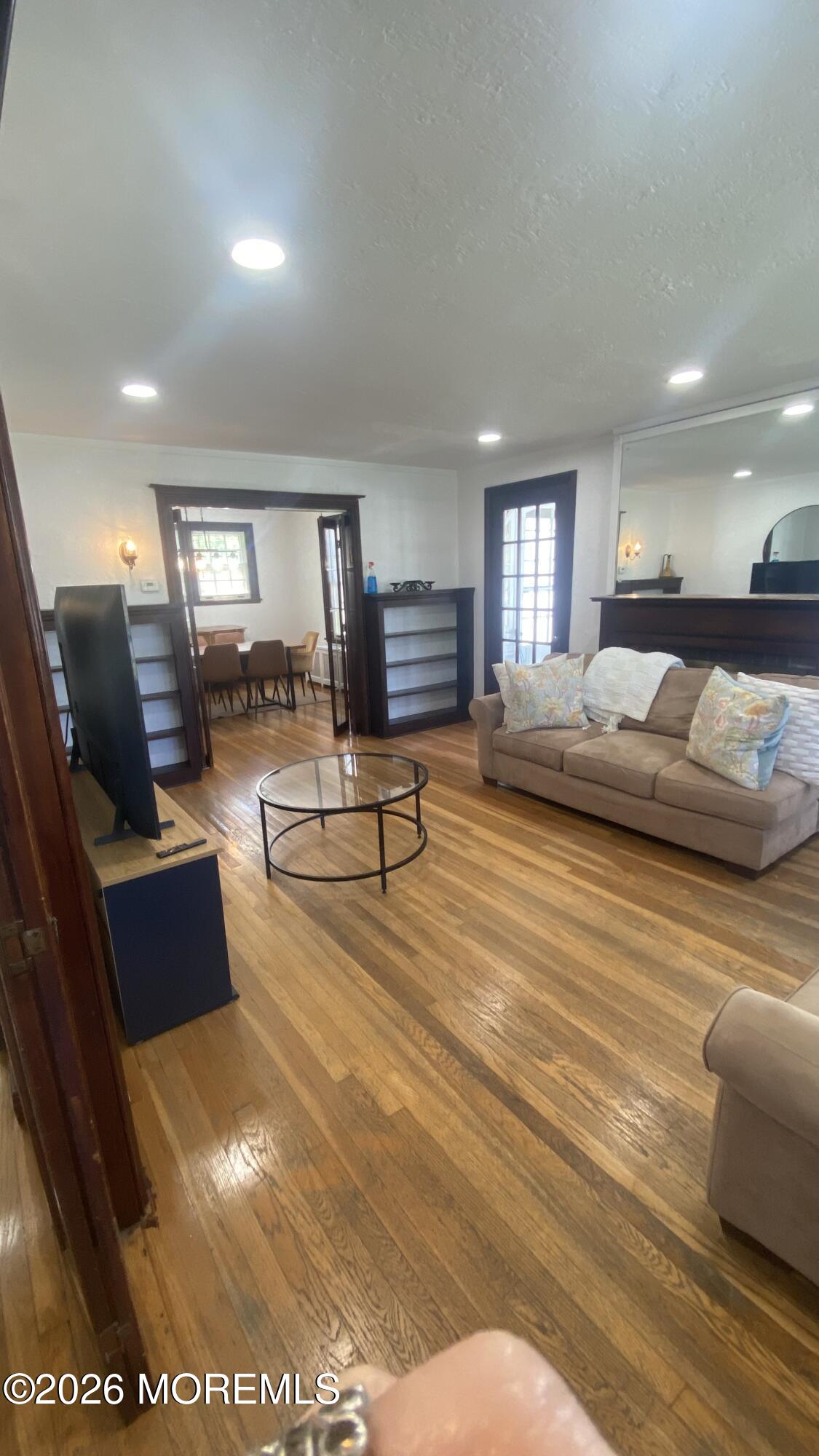 98 Darlington Road Deal, NJ 07723 - Photo 4 of 18 Living room