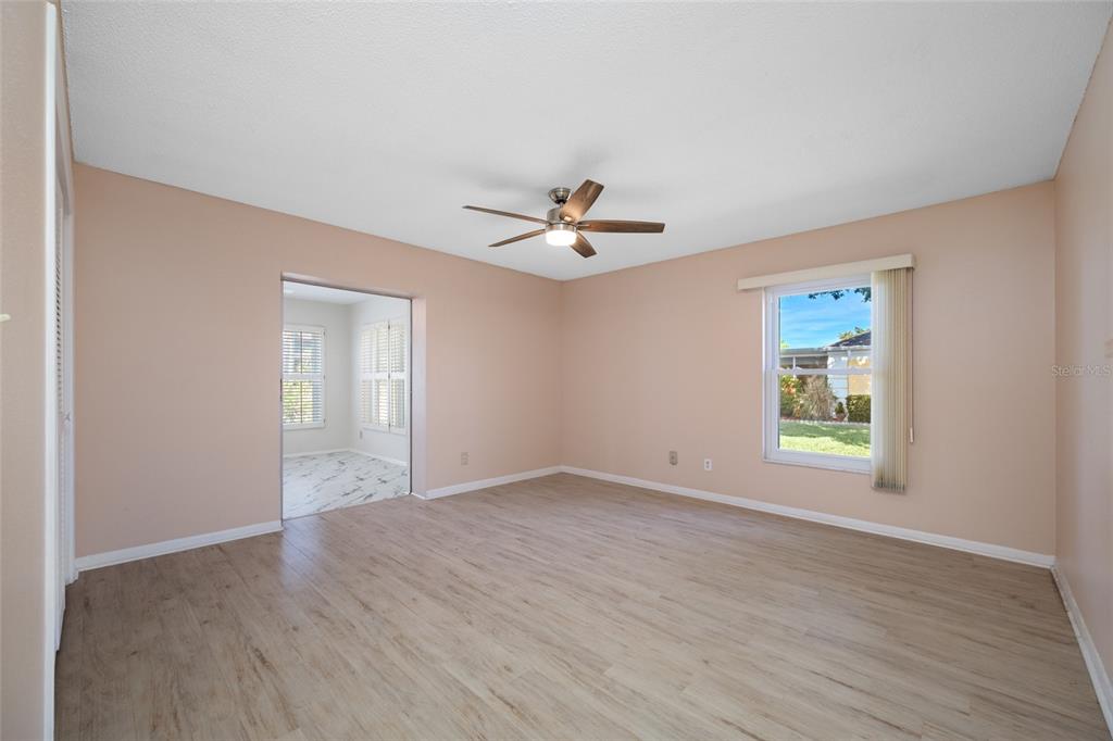 8440 Brentwood Road Seminole, FL 33777 - Photo 10 of 24