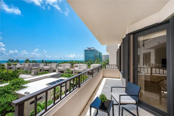 $5,000 | 201 Crandon Boulevard, Unit 505, Key Biscayne, FL 33149