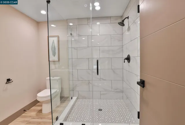 $6,000 | 946 Risa Road, Unit B, Lafayette, CA 94549