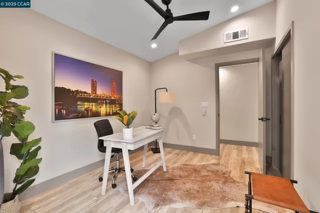 $6,000 | 946 Risa Road, Unit B, Lafayette, CA 94549