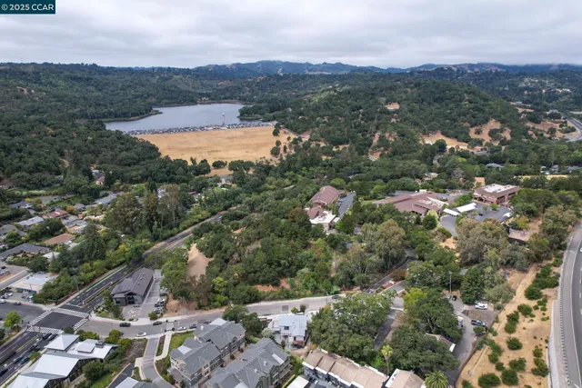 $6,000 | 946 Risa Road, Unit B, Lafayette, CA 94549