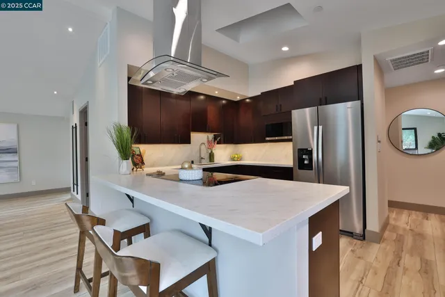 $6,000 | 946 Risa Road, Unit B, Lafayette, CA 94549