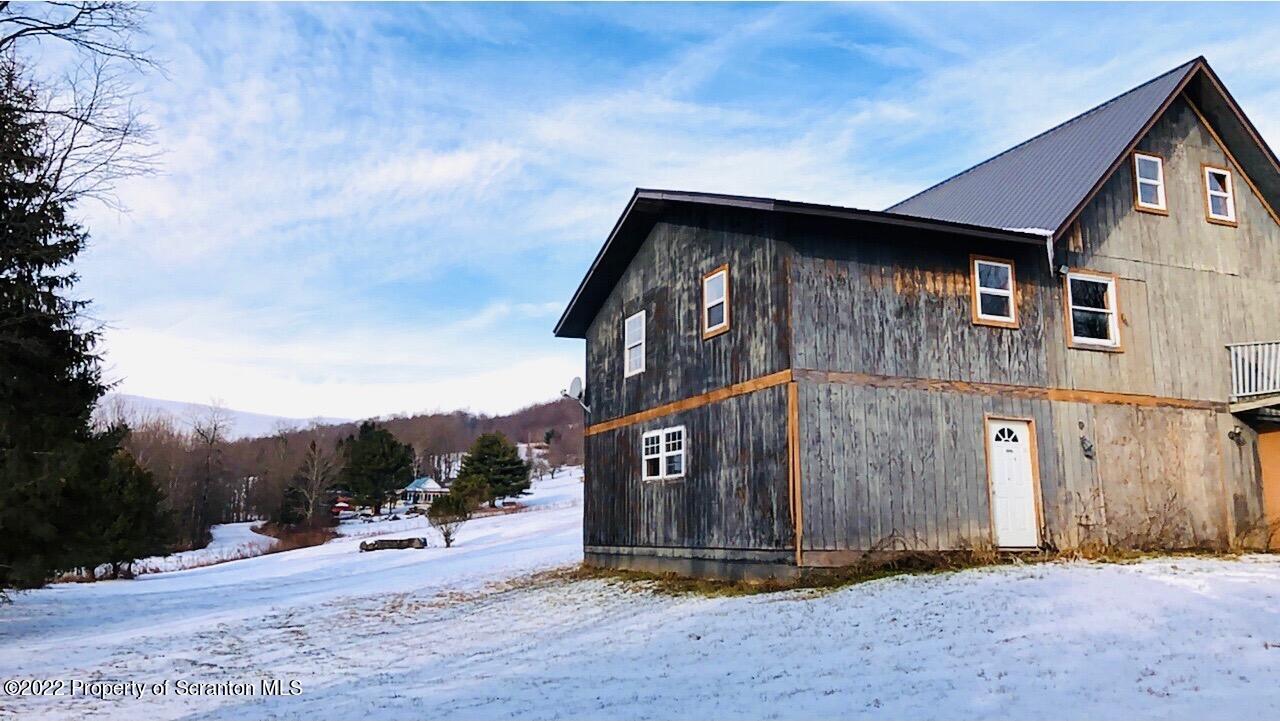 657 Barton Road Susquehanna, PA 18847 - Photo 2 of 21 Gallery Image 2