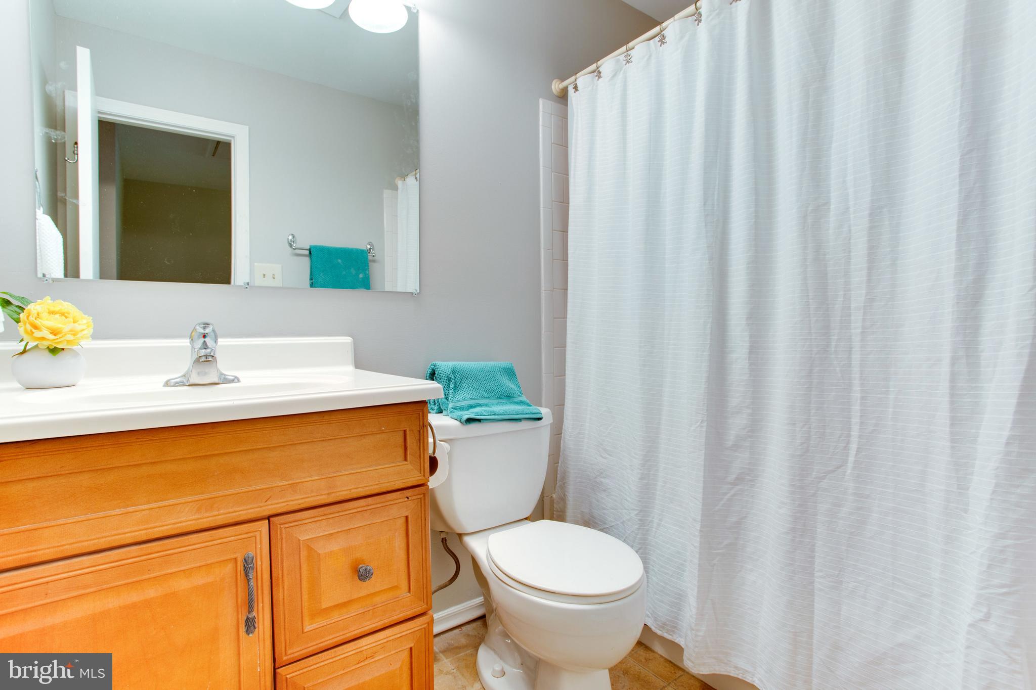 4028 Spring Run Court, Unit 5D Chantilly, VA 20151 - Photo 21 of 30 Gallery Image 21
