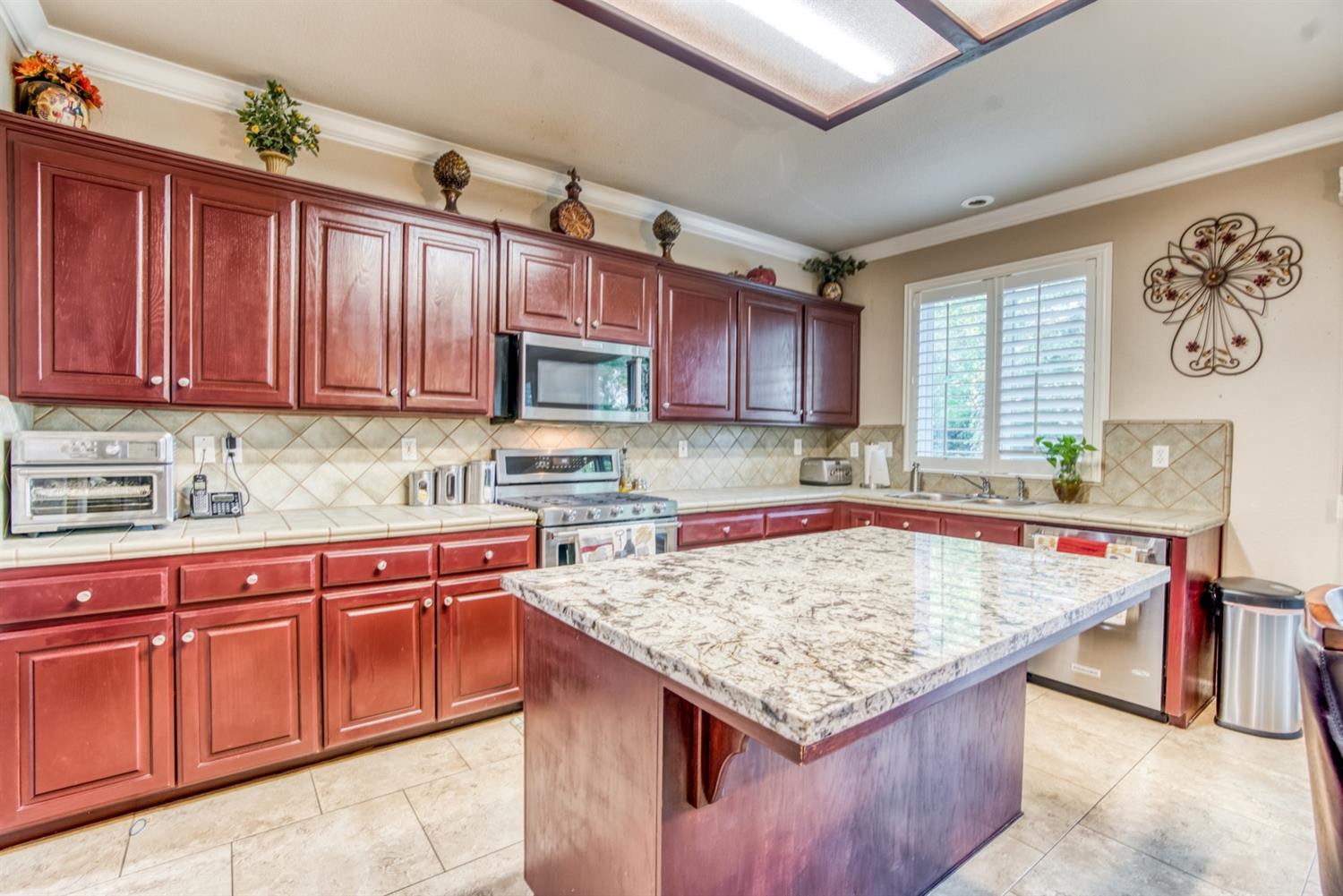 1967 Coventry Avenue Clovis, CA 93611 - Photo 16 of 45