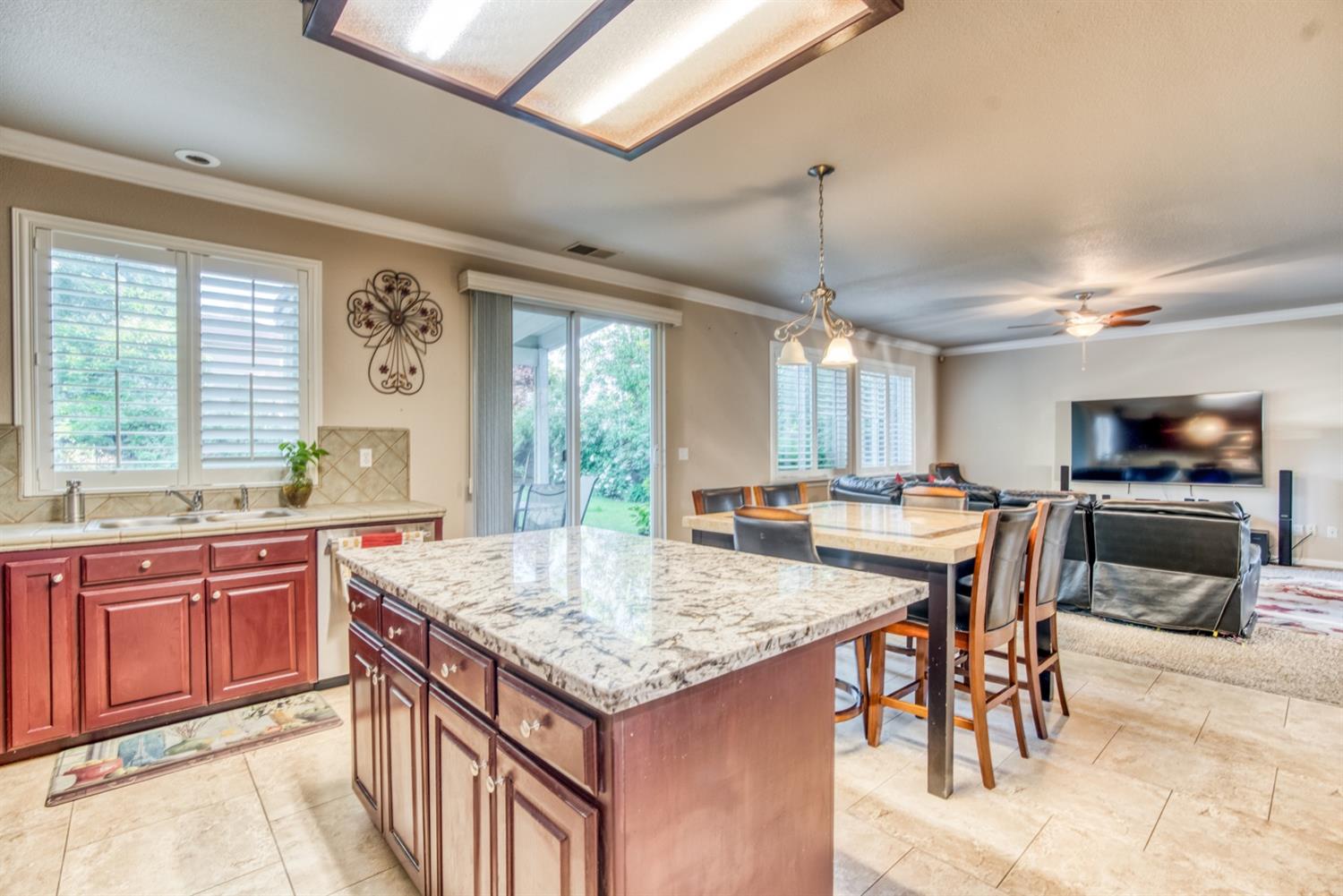 1967 Coventry Avenue Clovis, CA 93611 - Photo 19 of 45