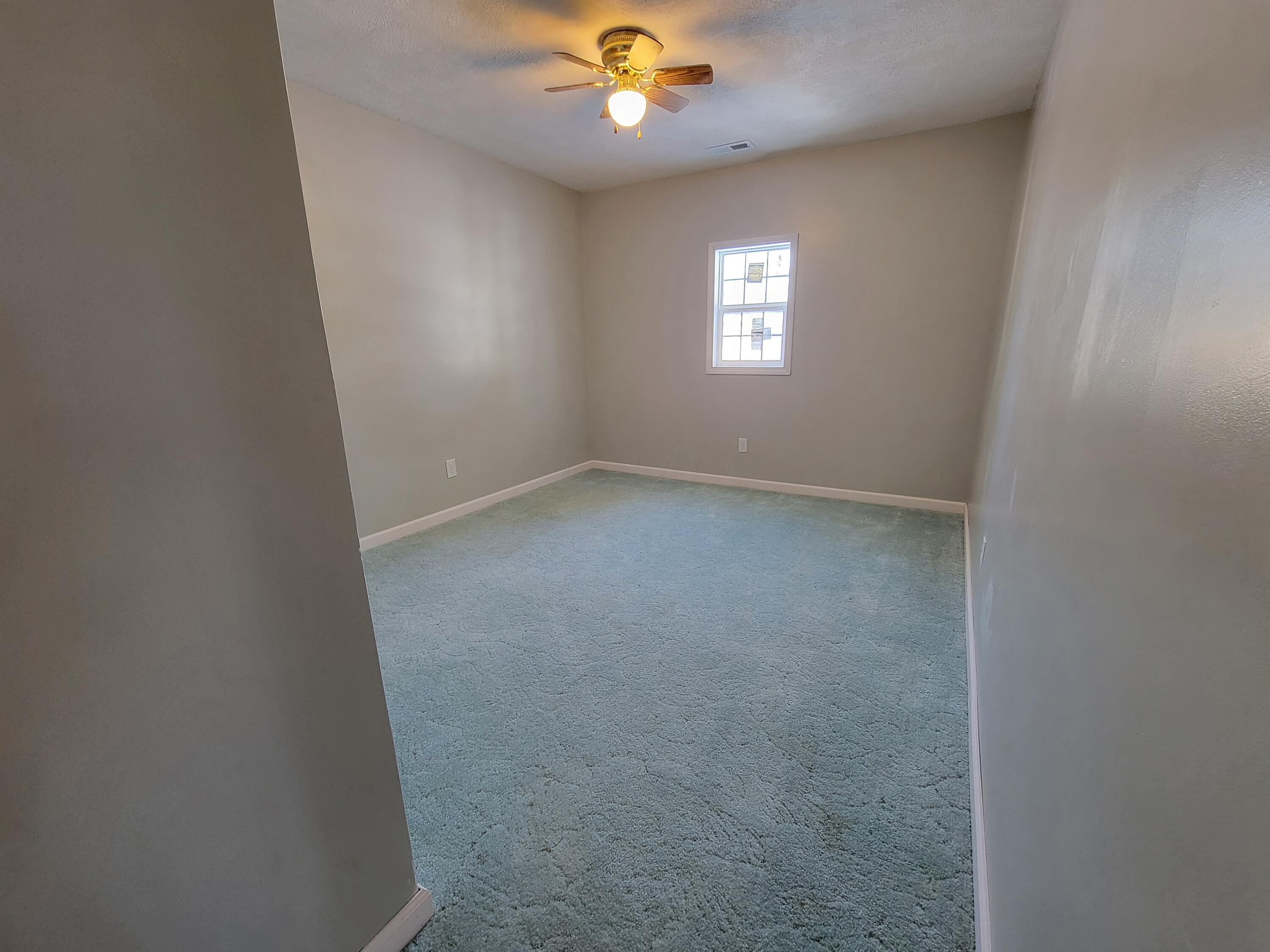 9185 Chillicothe Lancaster Road Southwest Amanda, OH 43102 - Photo 12 of 19 Bedroom 2