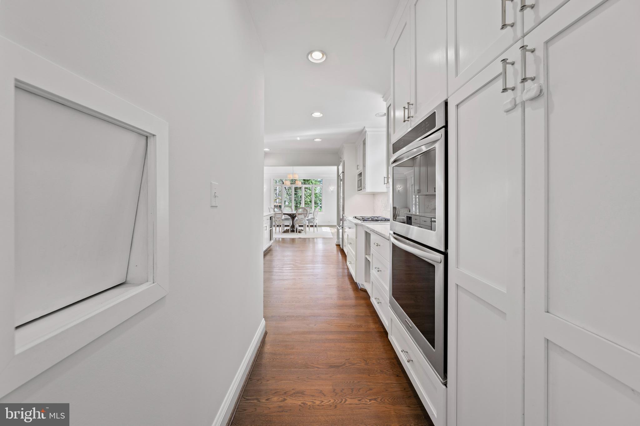 3203 Rolling Road Chevy Chase, MD 20815 - Photo 16 of 78