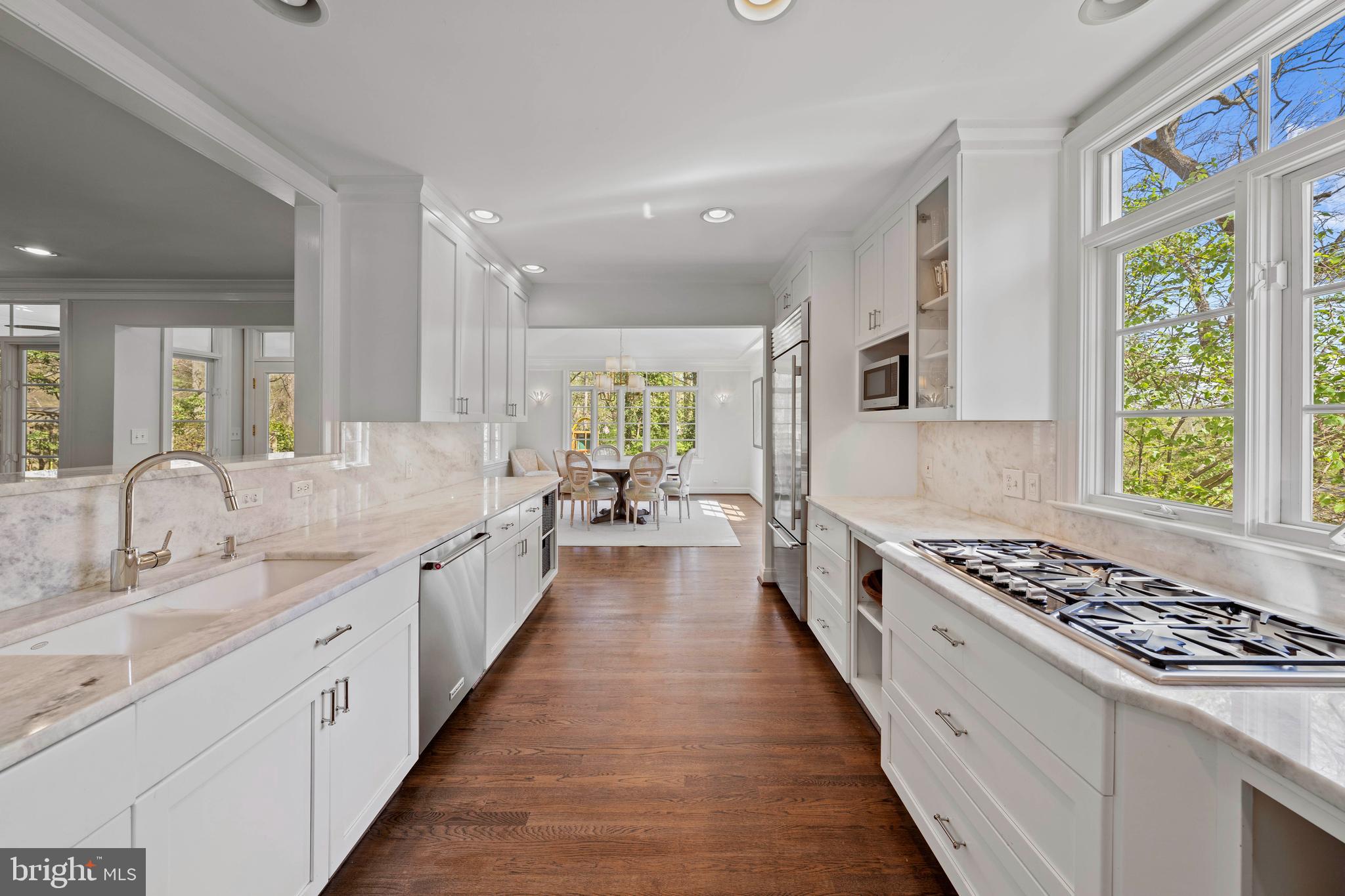 3203 Rolling Road Chevy Chase, MD 20815 - Photo 17 of 78