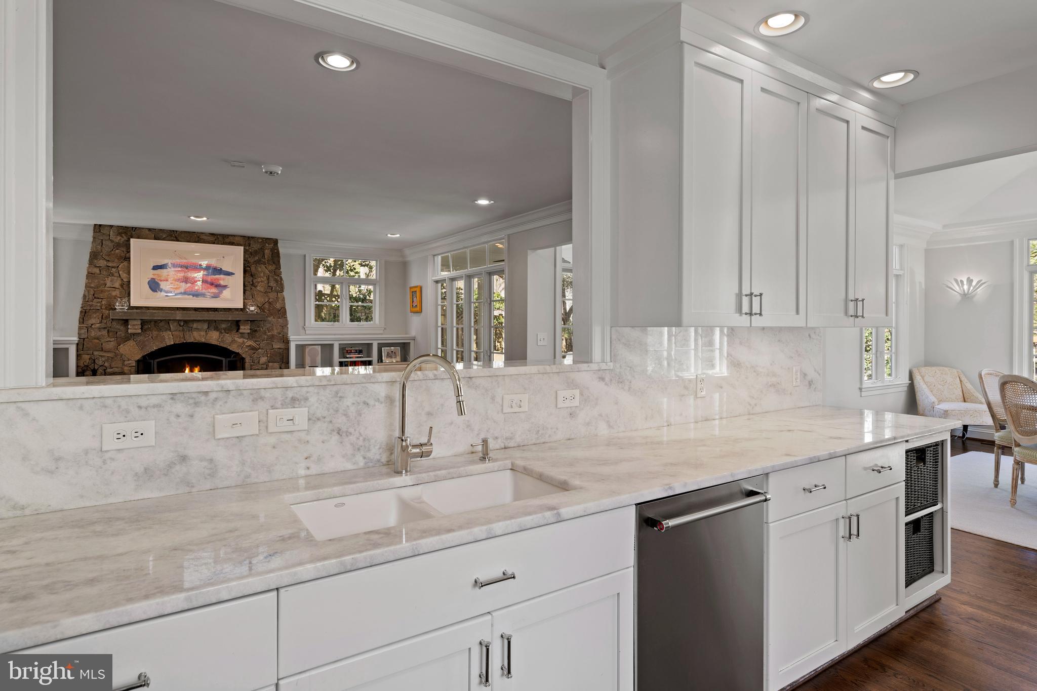 3203 Rolling Road Chevy Chase, MD 20815 - Photo 19 of 78