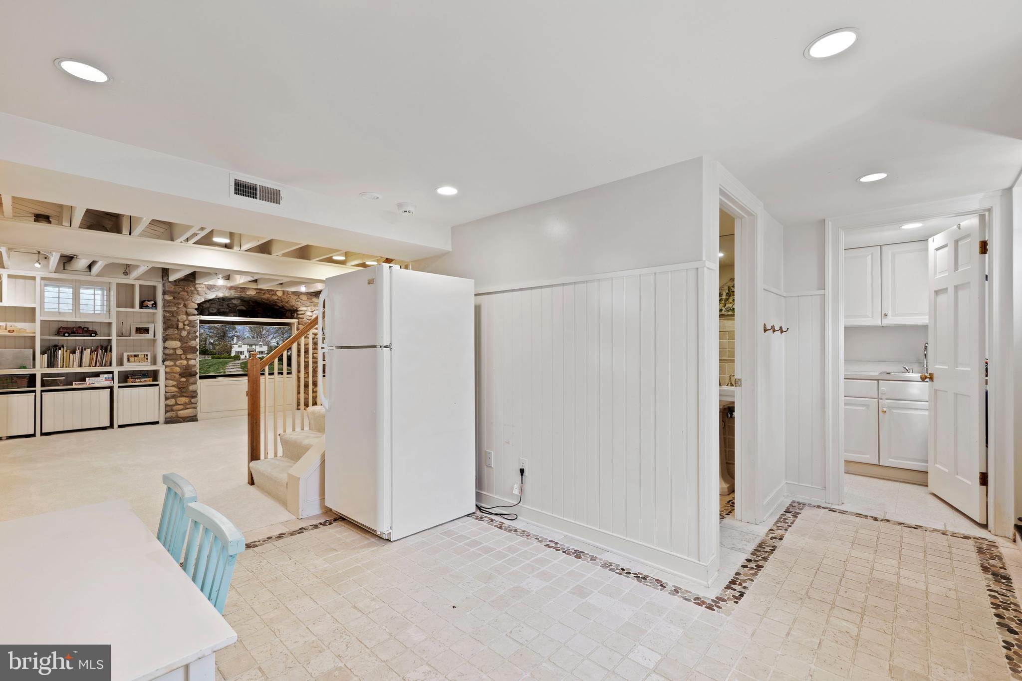 3203 Rolling Road Chevy Chase, MD 20815 - Photo 68 of 78