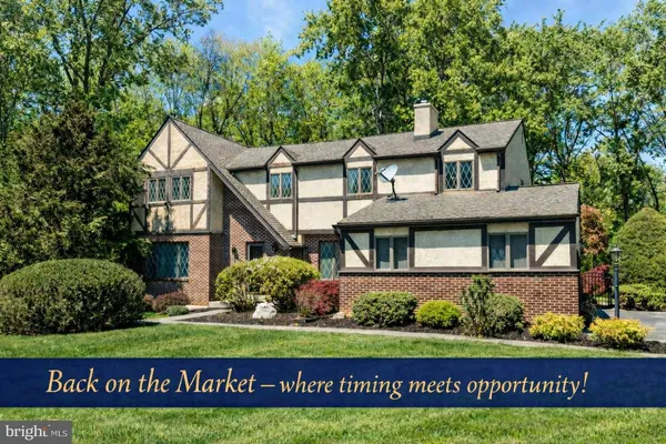 $975,000 | 1 Joanna Drive, Malvern, PA 19355