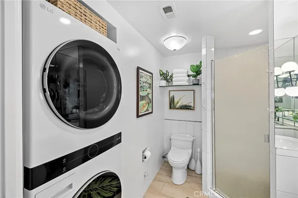 a view of a terrace with sky view