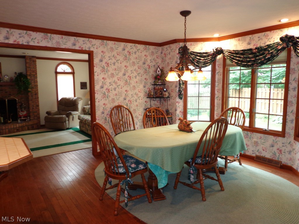 10122 Fair Road Strongsville, OH 44149 - Photo 6 of 25 Gallery Image 6