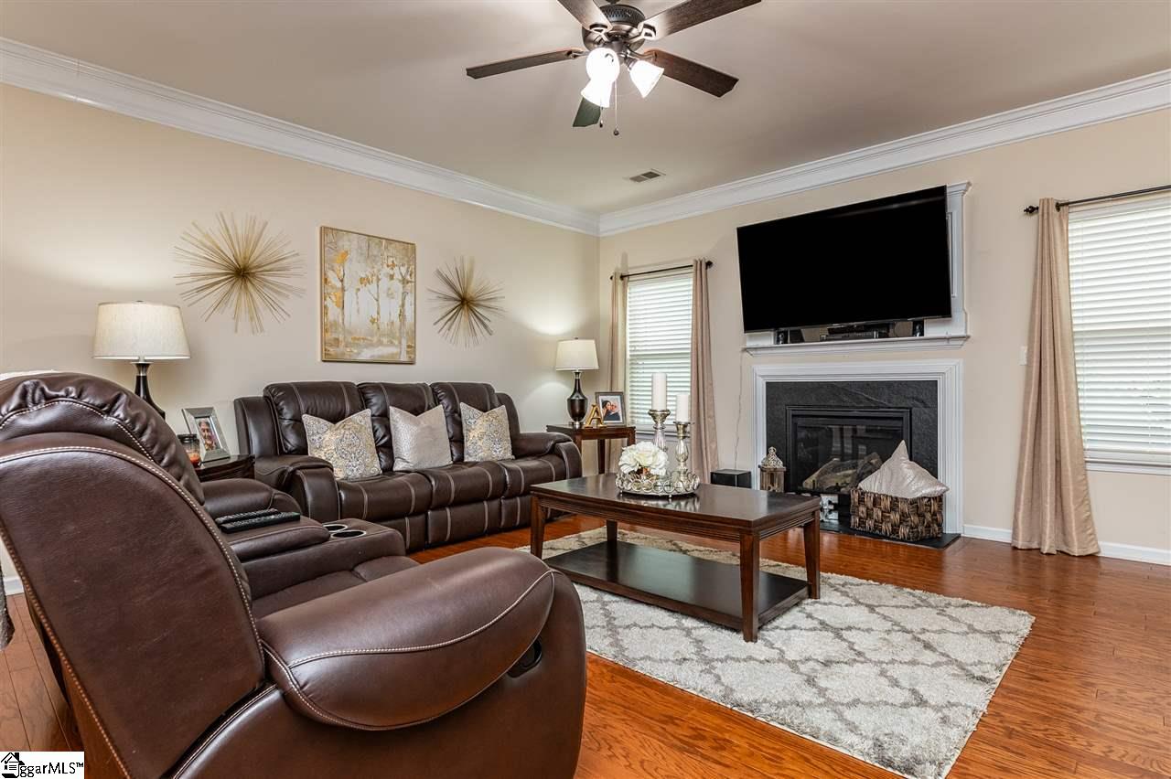 62 Altamira Way Simpsonville, SC 29680 - Photo 3 of 22 Gallery Image 3