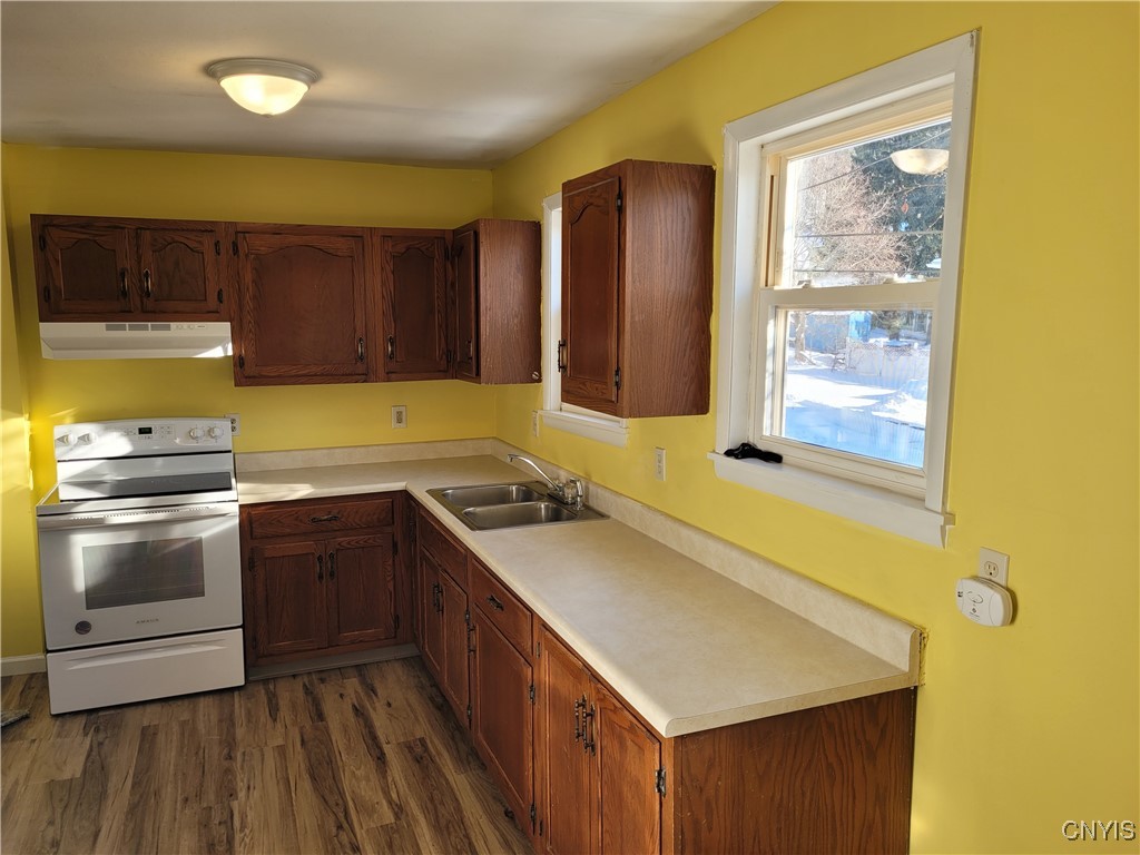 100 Loomis Street Little Falls, NY 13365 - Photo 4 of 14