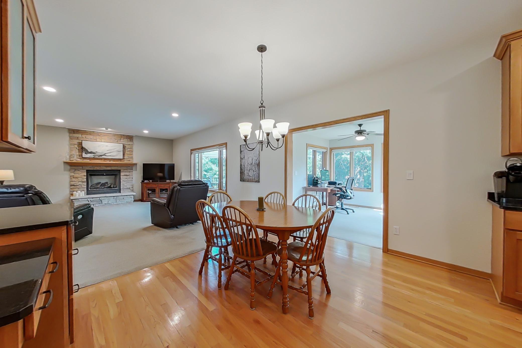 2347 Teakwood Lane Southwest Rochester, MN 55902 - Photo 15 of 48 Gallery Image 15