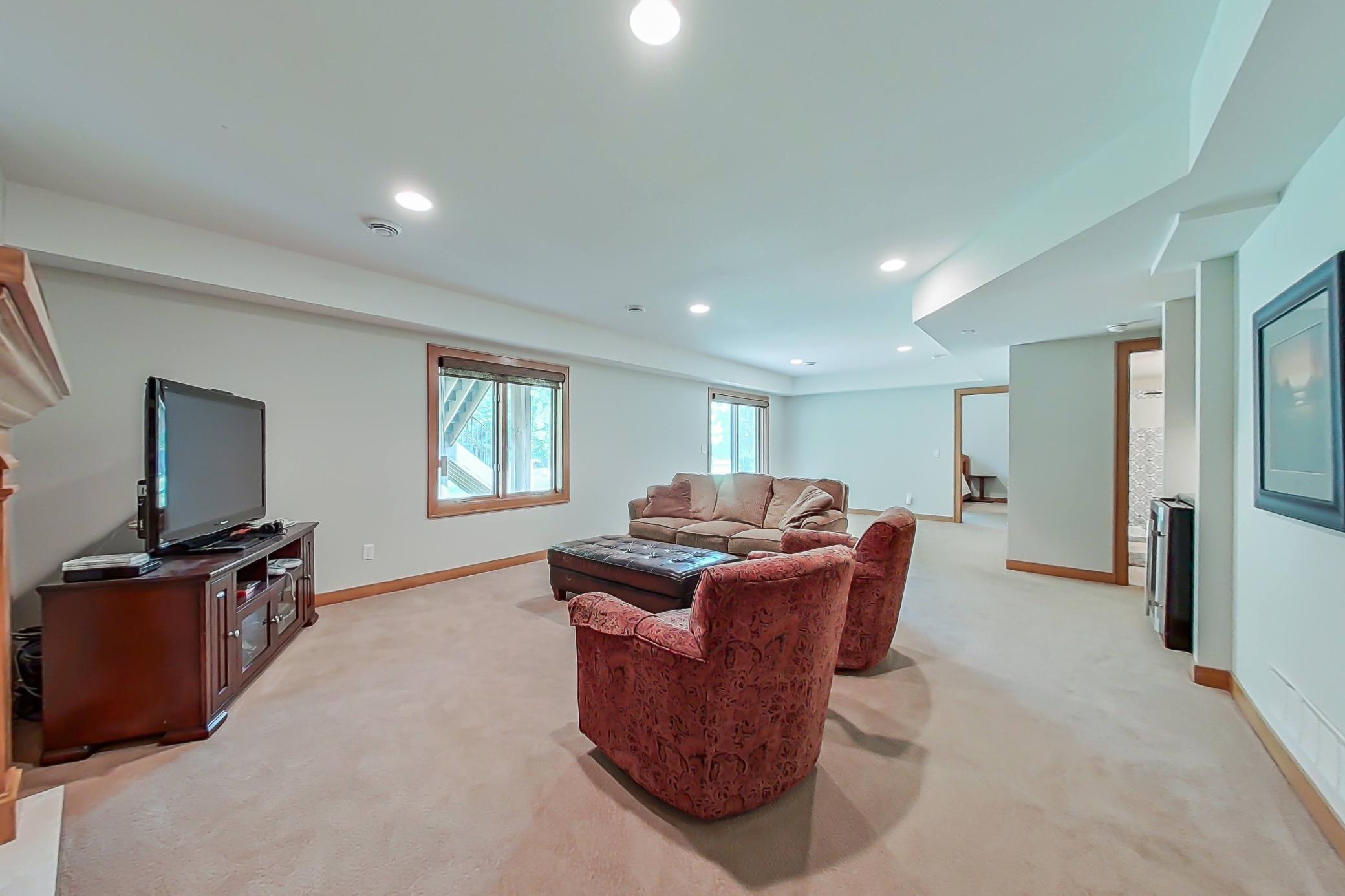 2347 Teakwood Lane Southwest Rochester, MN 55902 - Photo 35 of 48 Gallery Image 35