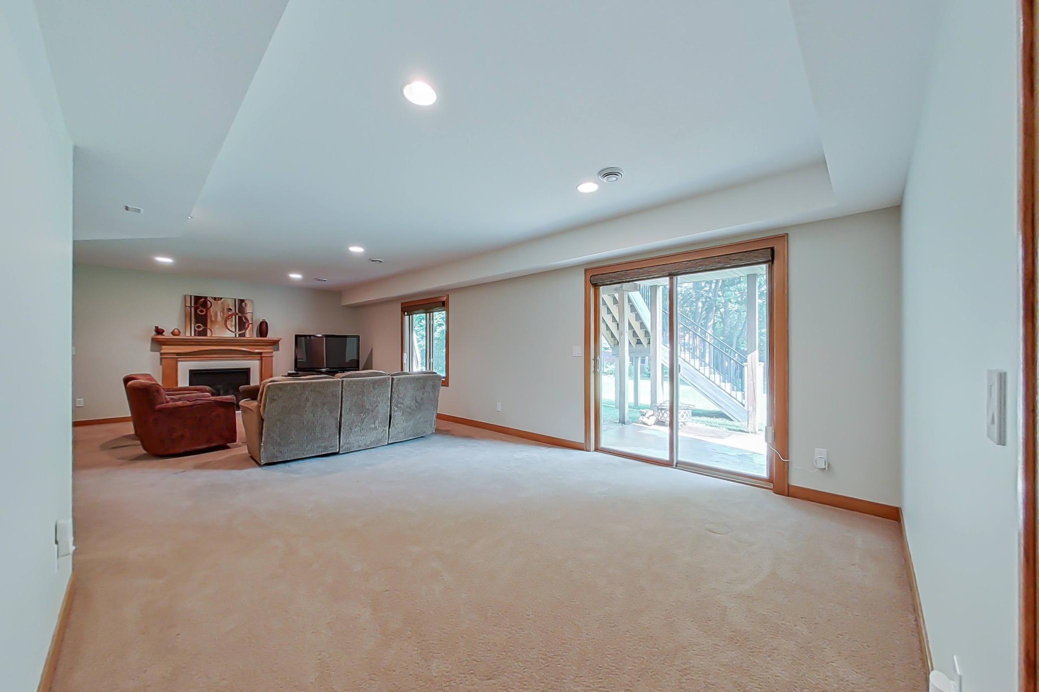 2347 Teakwood Lane Southwest Rochester, MN 55902 - Photo 39 of 48 Gallery Image 39