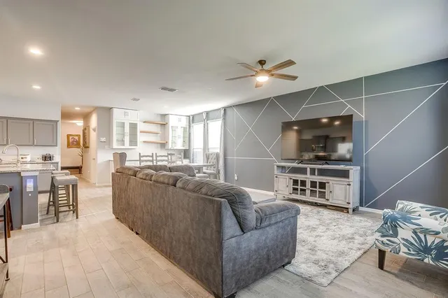 $365,000 | 8609 Mirror Lk Drive, Fort Worth, TX 76179