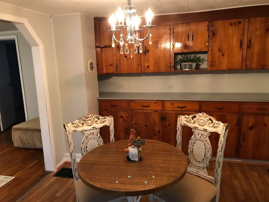 823 Grubmore Road Marion, VA 24354 - Photo 6 of 35 Gallery Image 6