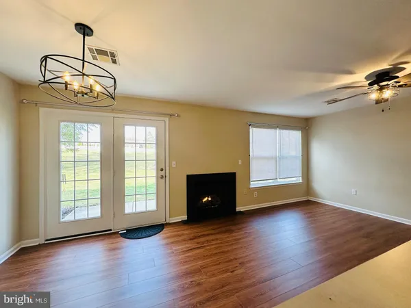 $1,950 | 109 Cardinal Lane, Hummelstown, PA 17036