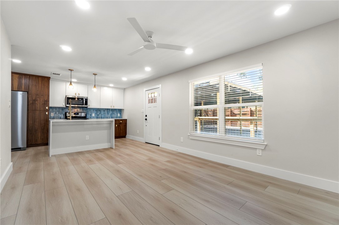 1509 Braes Ridge Drive, Unit A Austin, TX 78723 - Photo 4 of 17