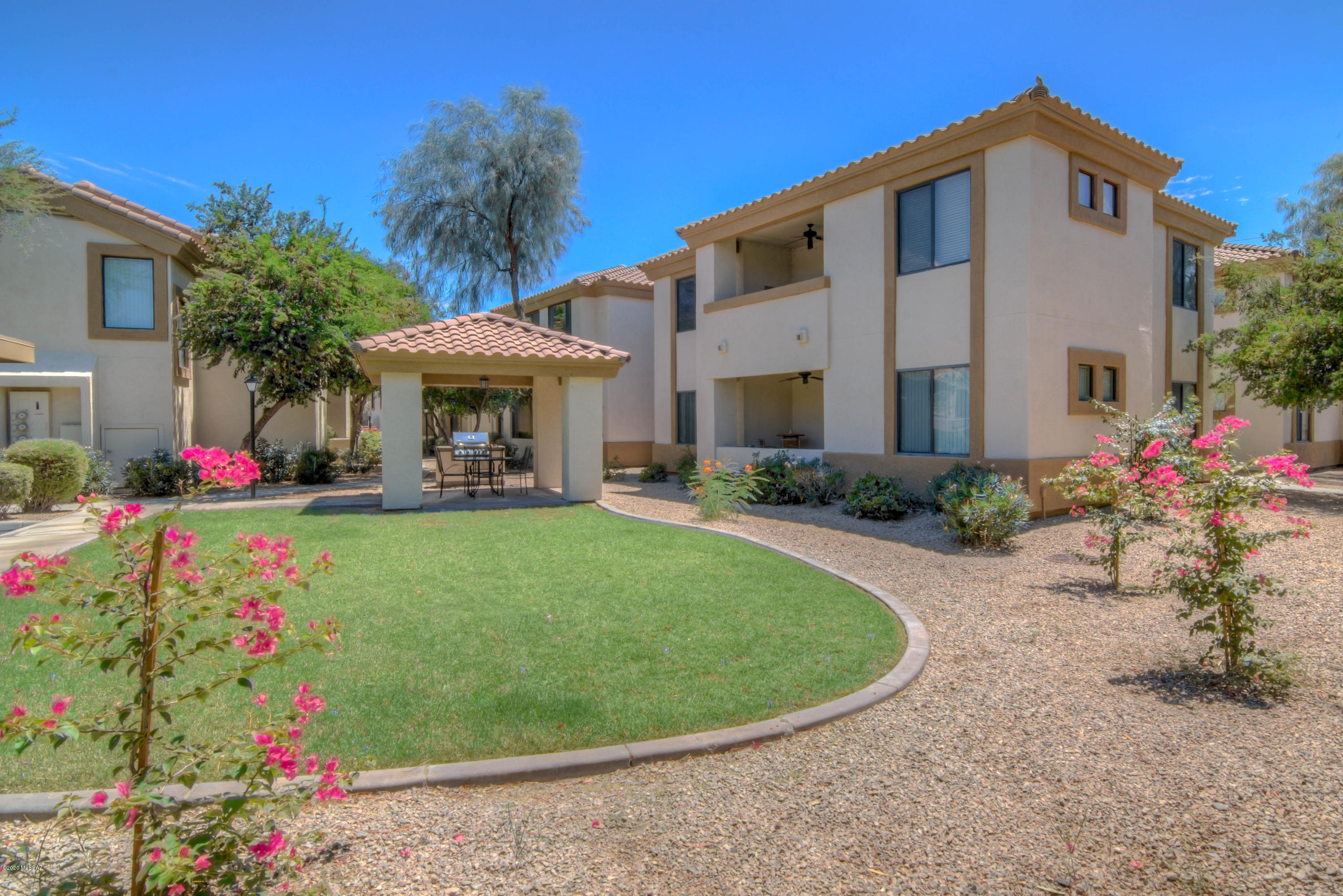 2550 East River Road, Unit 18202 Tucson, AZ 85718 - Photo 2 of 35