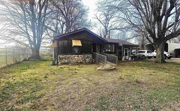 $180,000 | 132 North Kentucky Street, Chandler, IN 47610