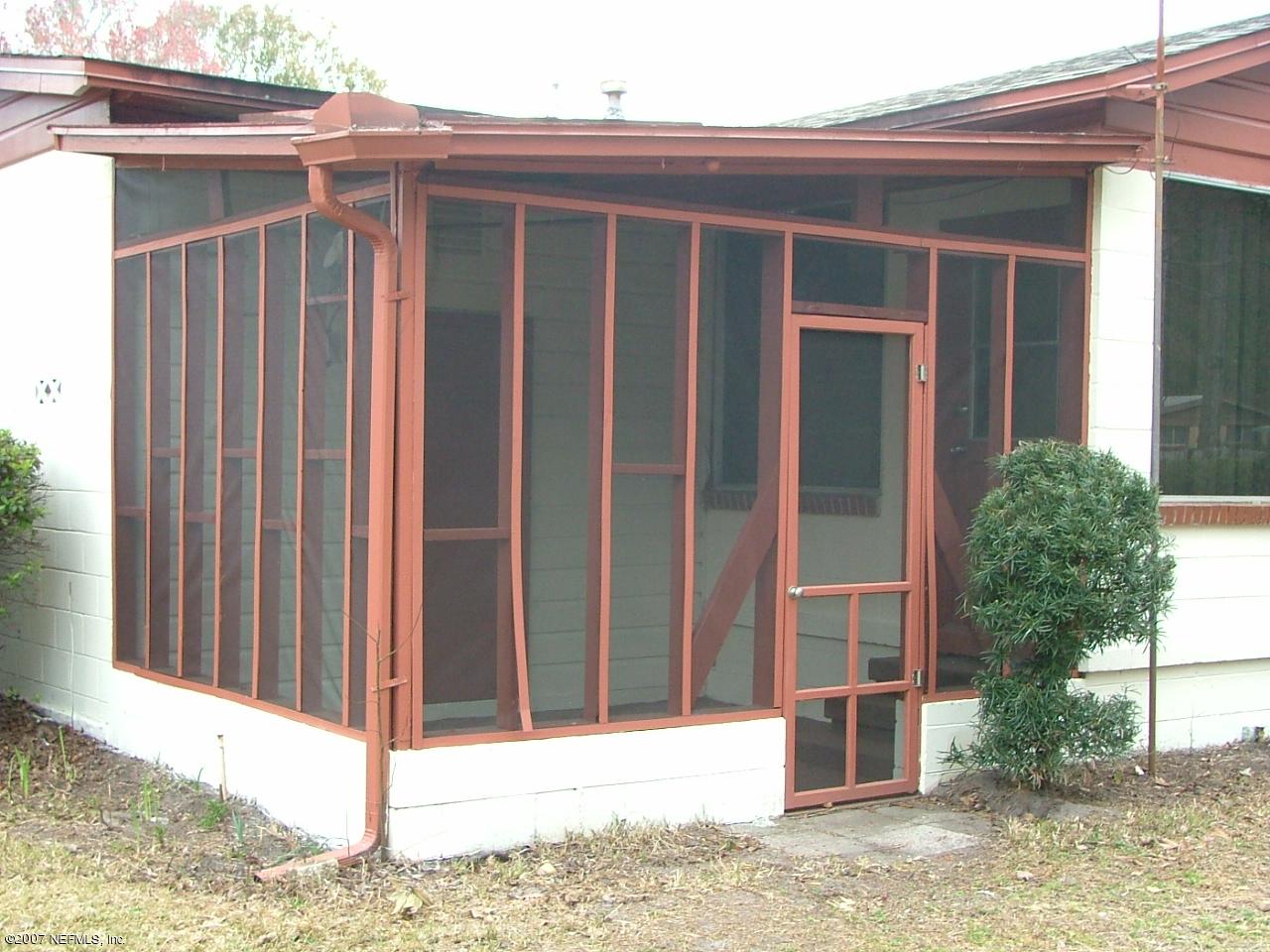 6533 Aires Road Jacksonville, FL 32244 - Photo 8 of 8 screened porch