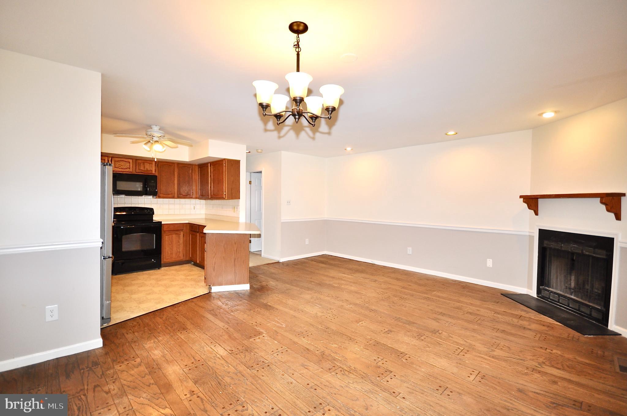 517 Williamson Circle Media, PA 19063 - Photo 13 of 41 Dining room/kitchen