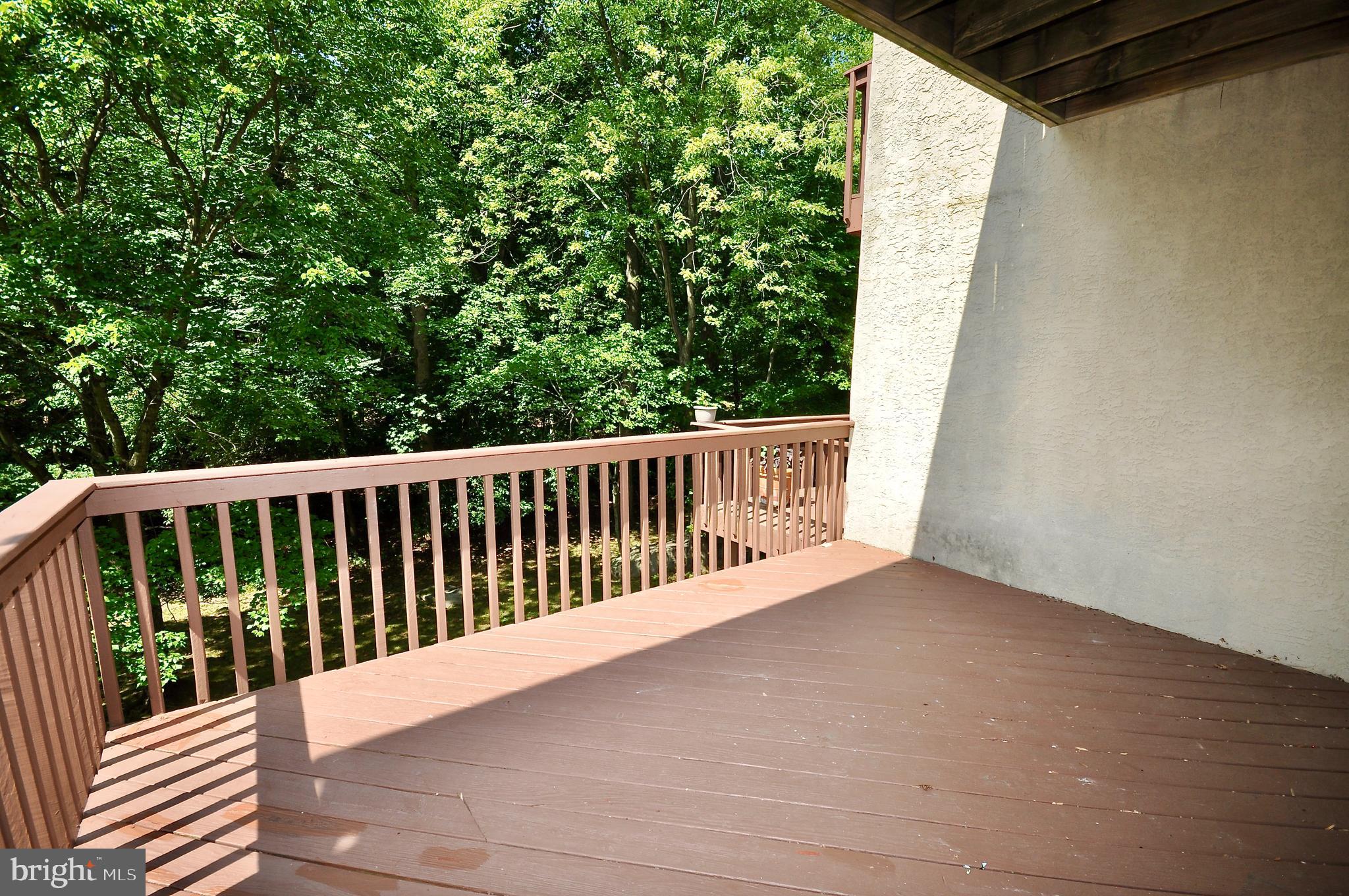 517 Williamson Circle Media, PA 19063 - Photo 15 of 41 Dining room deck