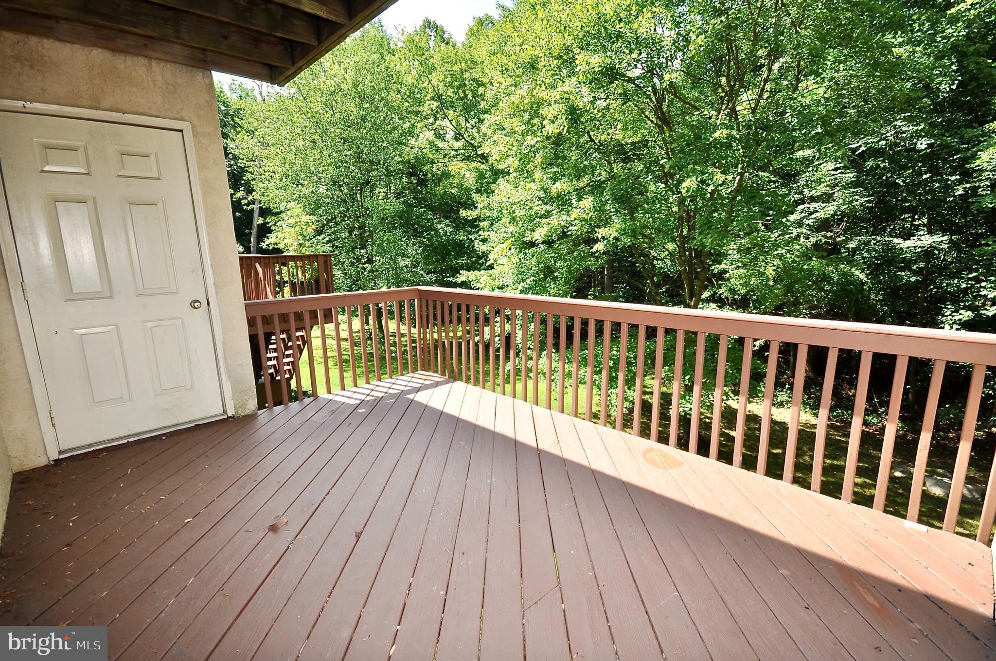517 Williamson Circle Media, PA 19063 - Photo 16 of 41 Dining room deck
